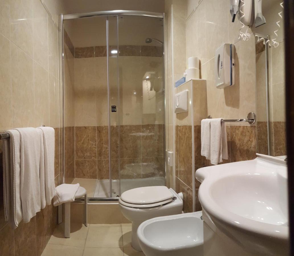 Regina Hotel 4*