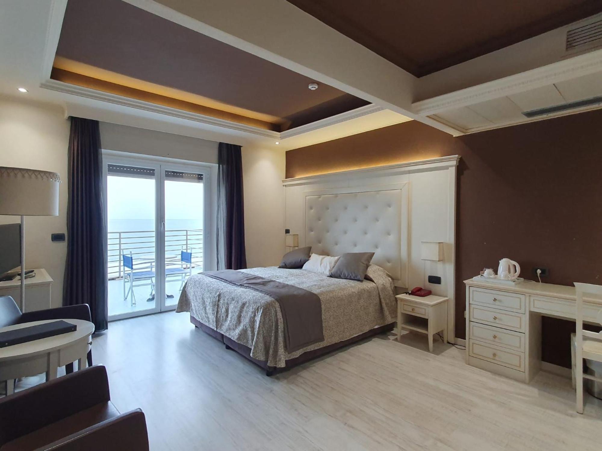 Regina 4* Alassio